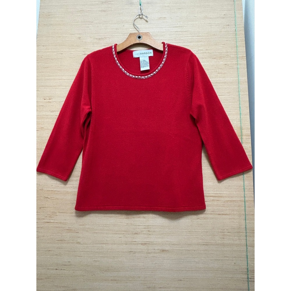 Sag Harbor Red Beaded Neckline 3/4 Sleeve Knit Sweater Top Womens Medium H53470